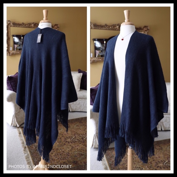 VINCE CAMUTO FRINGE TRIM OPEN FRONT BLANKET WRAP - Picture 2 of 8